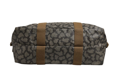 Duffel Bag aus Canvas mit grün-braunem Muster