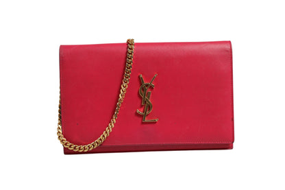 Rote Leder Monogram Wallet on Chain