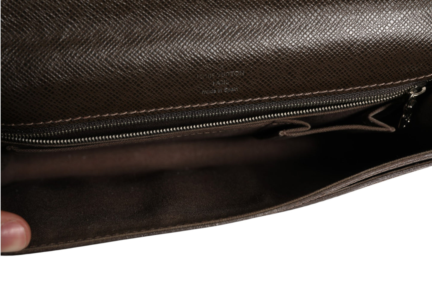 Belaia Clutch Taiga-Leder