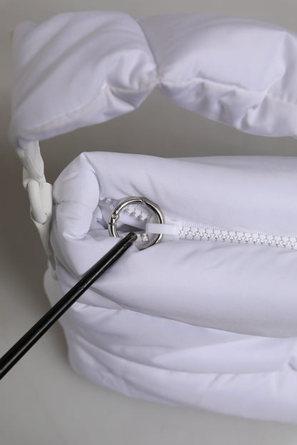 Weiße gesteppte Umhängetasche aus Polyester mit Logo-Plakette