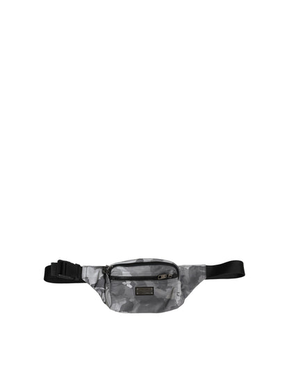 Schwarze Nylon Bauchtasche mit Messingplakette und Camouflage-Muster