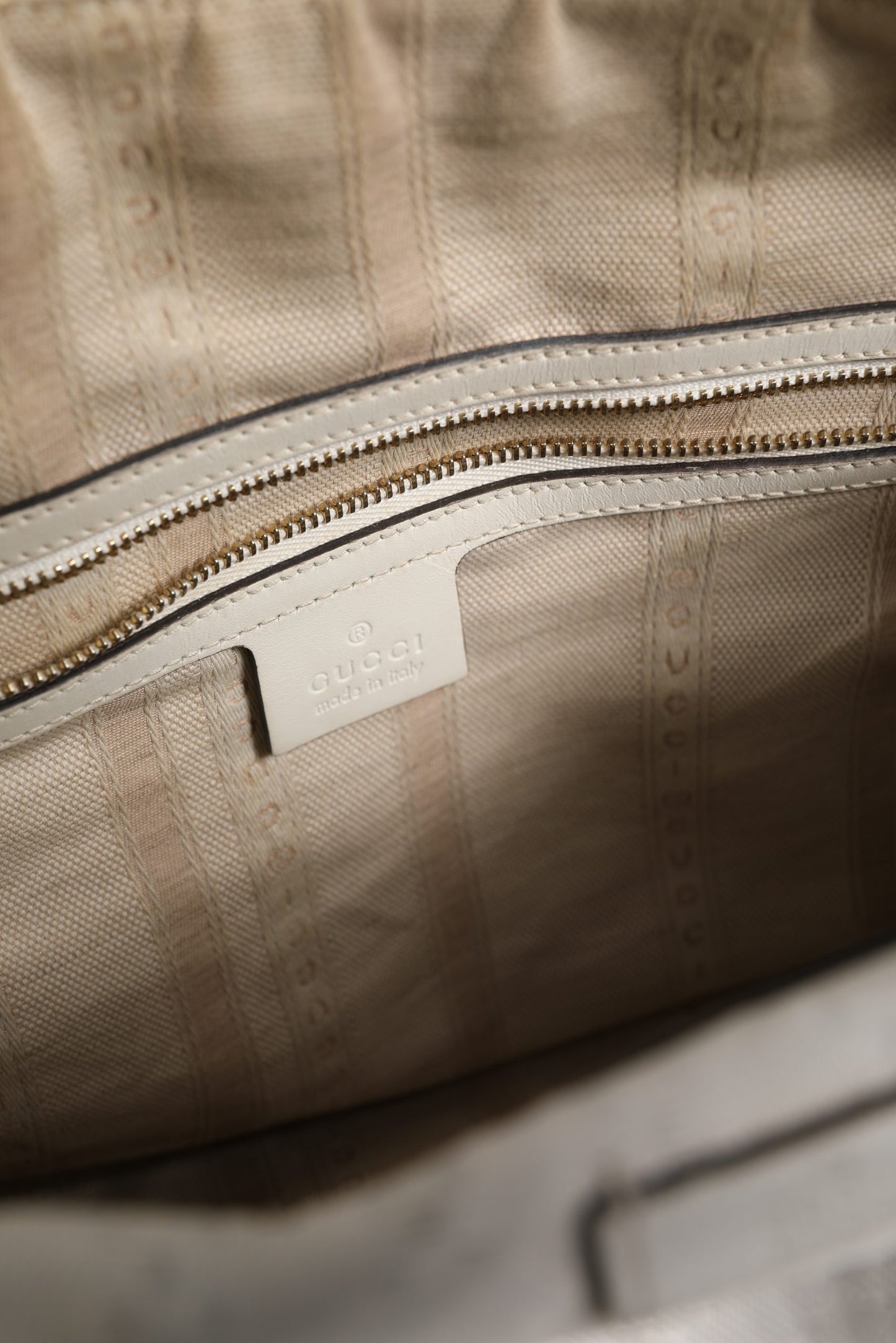 Medium Diamante Leder Boston Bag