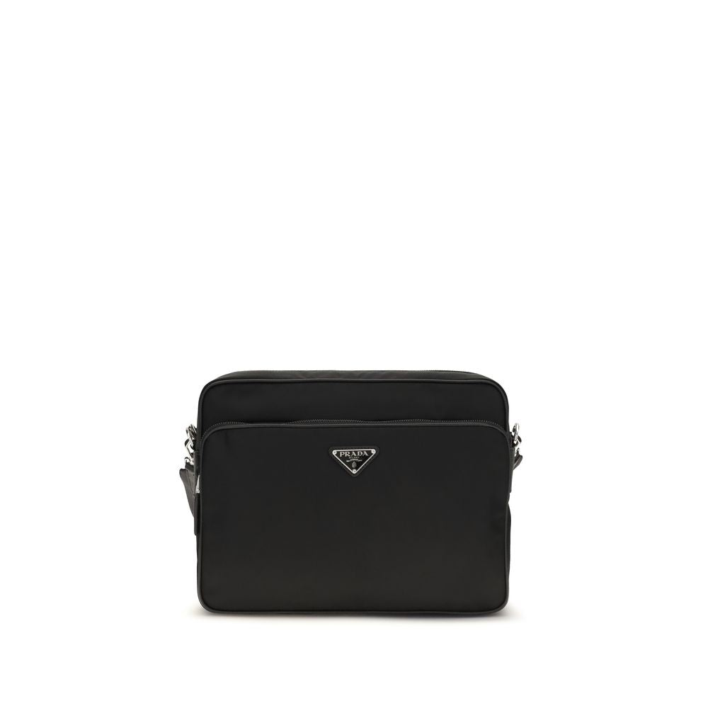 Schwarze Schultertasche aus recyceltem Polyamid
