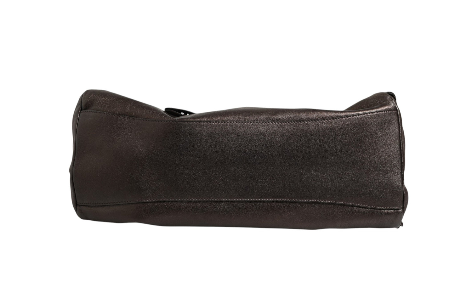 Schultertasche aus Metallic-Nappaleder mit Rüschen