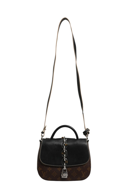 Calfskin Monogram Chain It Bag PM Schwarz