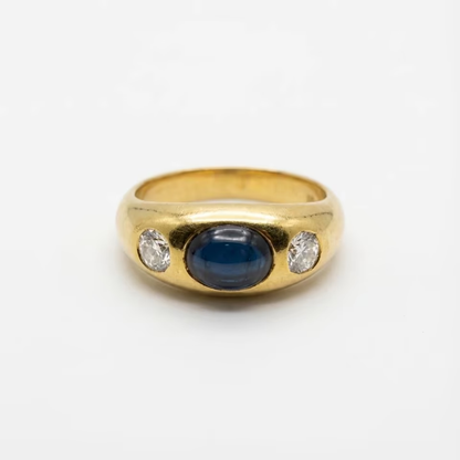 Vintage Gypsy Ring 750 Gold – Sapphire Cabochon &amp; Diamonds