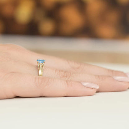 MARKO Gold Ring with Topaz 0.50 Ct and Diamonds 0.05 Ct | Ring Made of 14 K 585 | Engagement Ring | Ring for Women