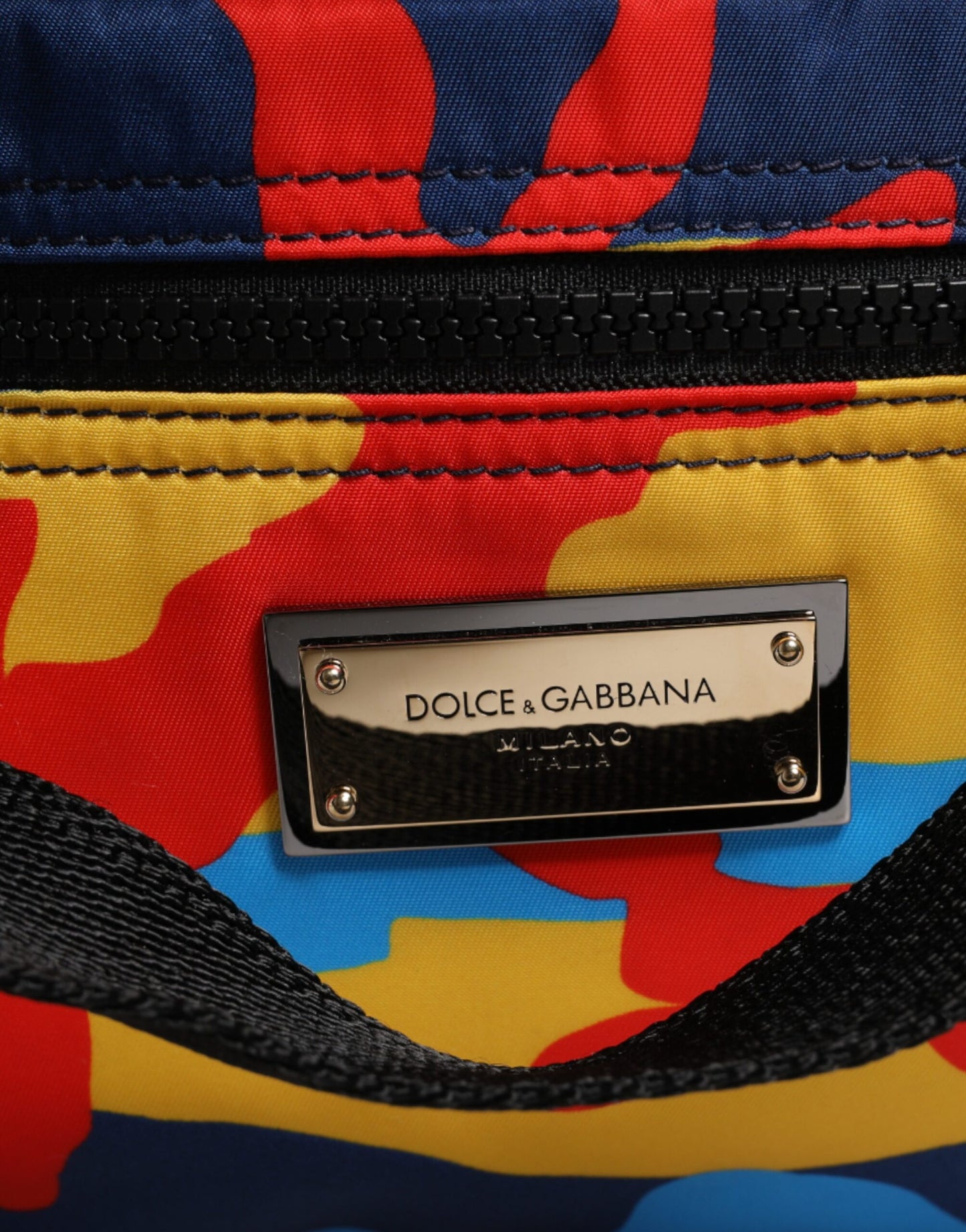 Dolce & Gabbana Multicolor Camouflage Nylon Einkaufstasche für Damen – Exklusive Tragetasche