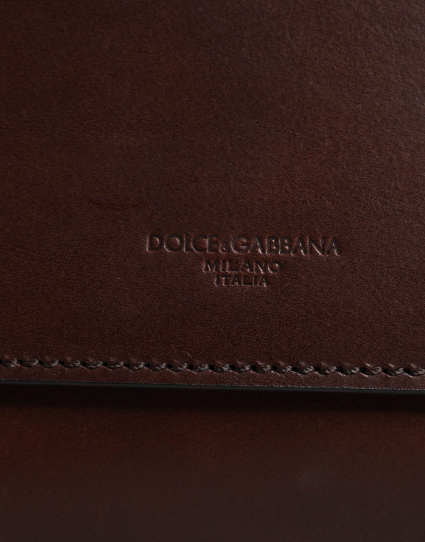Dolce & Gabbana Braune Leder Umhängetasche mit Logo-Prägung - Exquisite Handwerkskunst