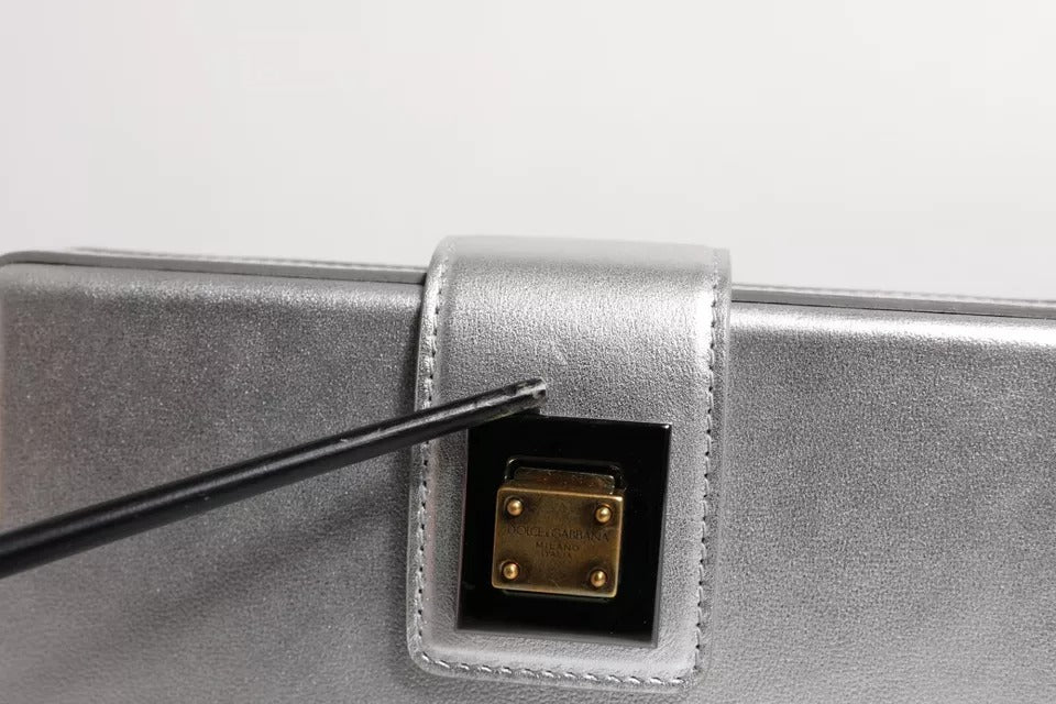 Dolce & Gabbana Metallic-Silber DG BOX Umhängetasche – Luxus für jede Gelegenheit