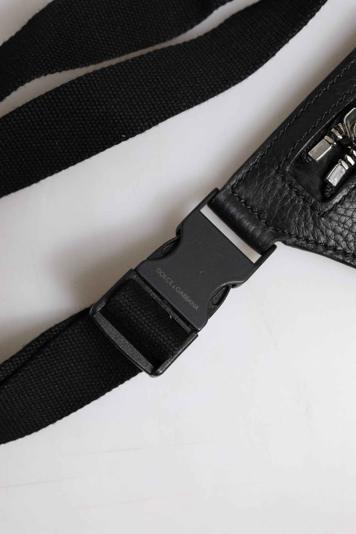 Dolce & Gabbana Schwarzes Kalbsleder Gürtel Taille Fanny Pack Tasche für Männer