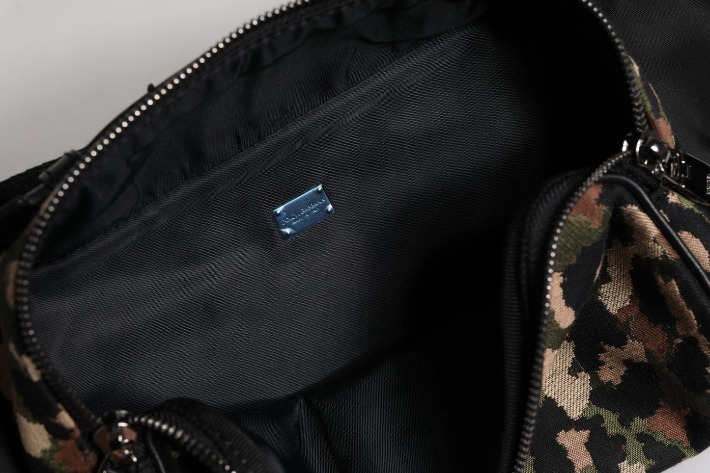 Dolce & Gabbana Multicolor Leopard DG Logo Gürtel Taille Gürteltasche – Eleganz trifft auf Funktionalität