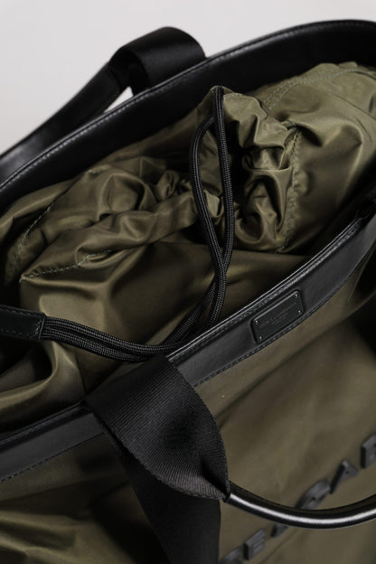 Luxuriöse Militärgrüne Nylon-Schulterriemen-Tragetasche von Dolce & Gabbana