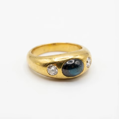 Vintage Gypsy Ring 750 Gold – Sapphire Cabochon &amp; Diamonds