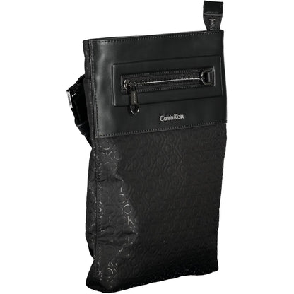 Elegante schwarze Umhängetasche von Calvin Klein – Stil trifft Nachhaltigkeit