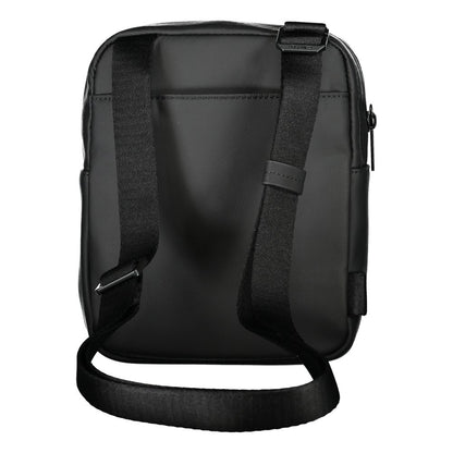 Calvin Klein Schlanke schwarze Umhängetasche aus recyceltem Polyester für Damen