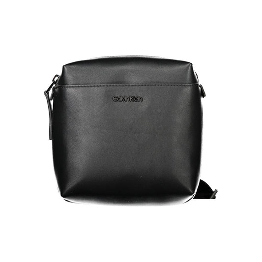 Calvin Klein Schultertasche aus schwarzem Polyethylen – Eleganz trifft Funktionalität
