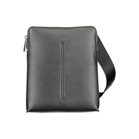 Calvin Klein Schwarze Umhängetasche aus 100% recycled Polyester mit Logo und verstellbarem Schulterriemen