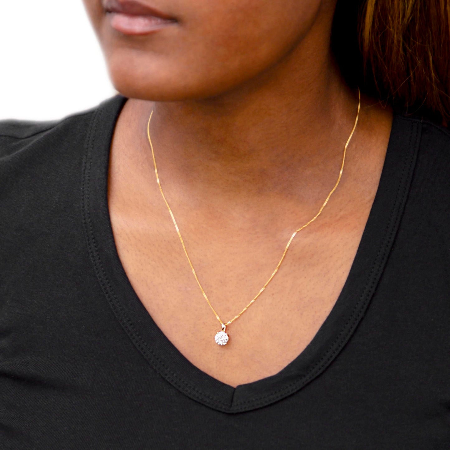 Amazon Essentials Lab-Made Yellow and White Gold Diamond Pendant Necklace (formerly Amazon Collection)