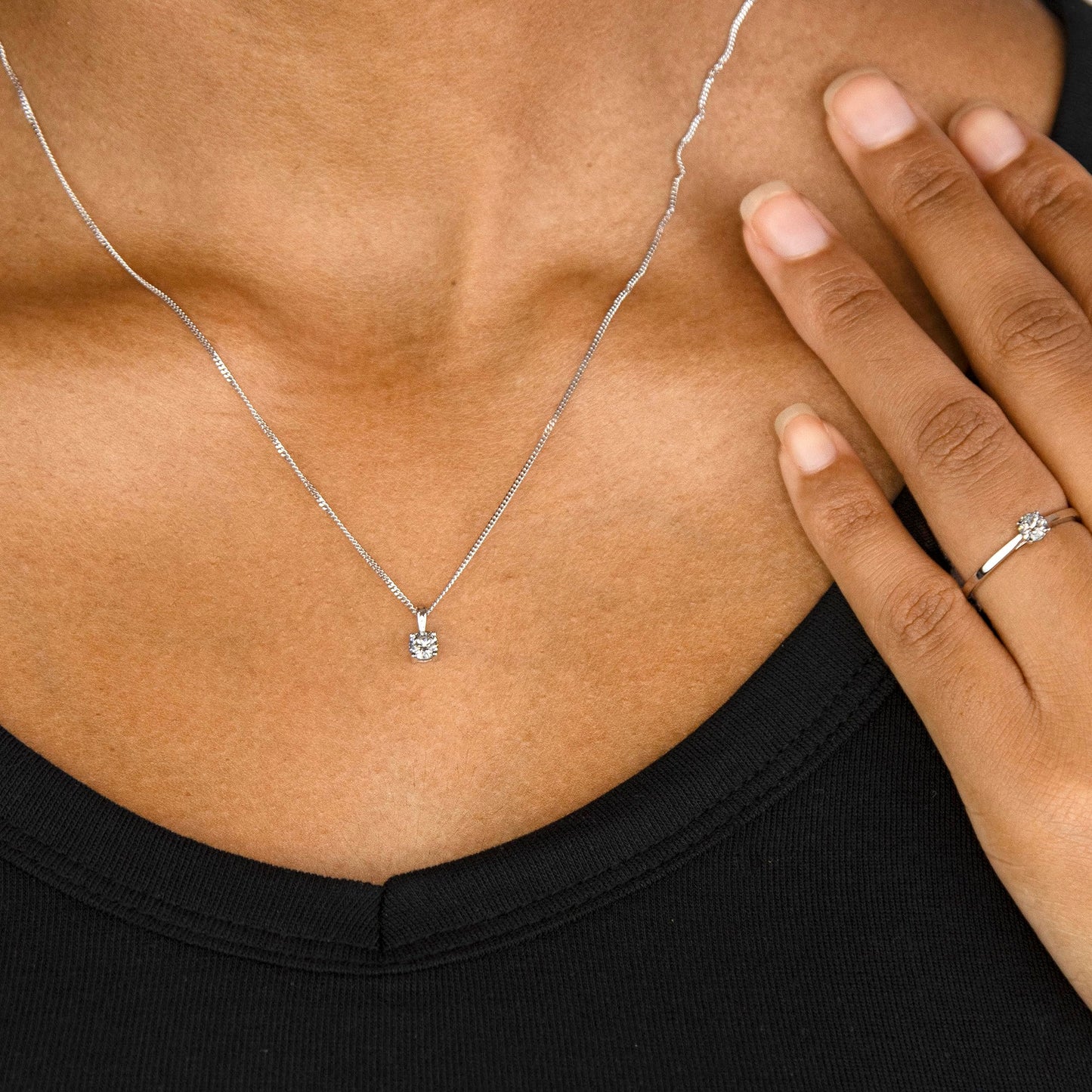 Amazon Essentials Lab-Made Yellow and White Gold Diamond Pendant Necklace (formerly Amazon Collection)