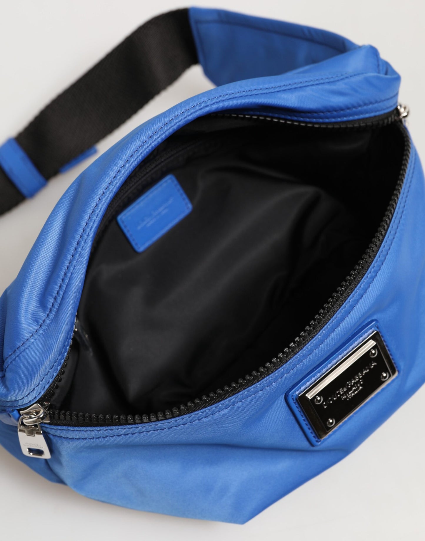 Dolce & Gabbana Blauer Nylon-Taillen-Gürteltasche für Herren - Elegante Borse Bag