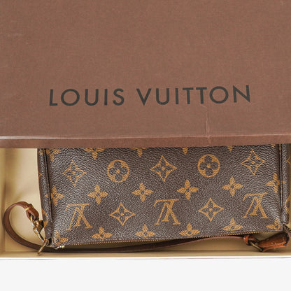 Louis Vuitton Pochette Accessoires Clutch aus Monogram Canvas