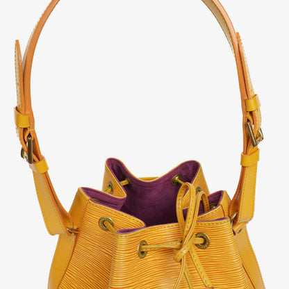 Louis Vuitton Petit Noe Schultertasche aus gelbem Epi Leder