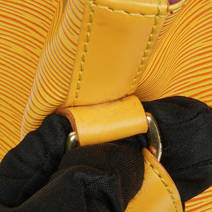 Louis Vuitton Petit Noe Schultertasche aus gelbem Epi Leder