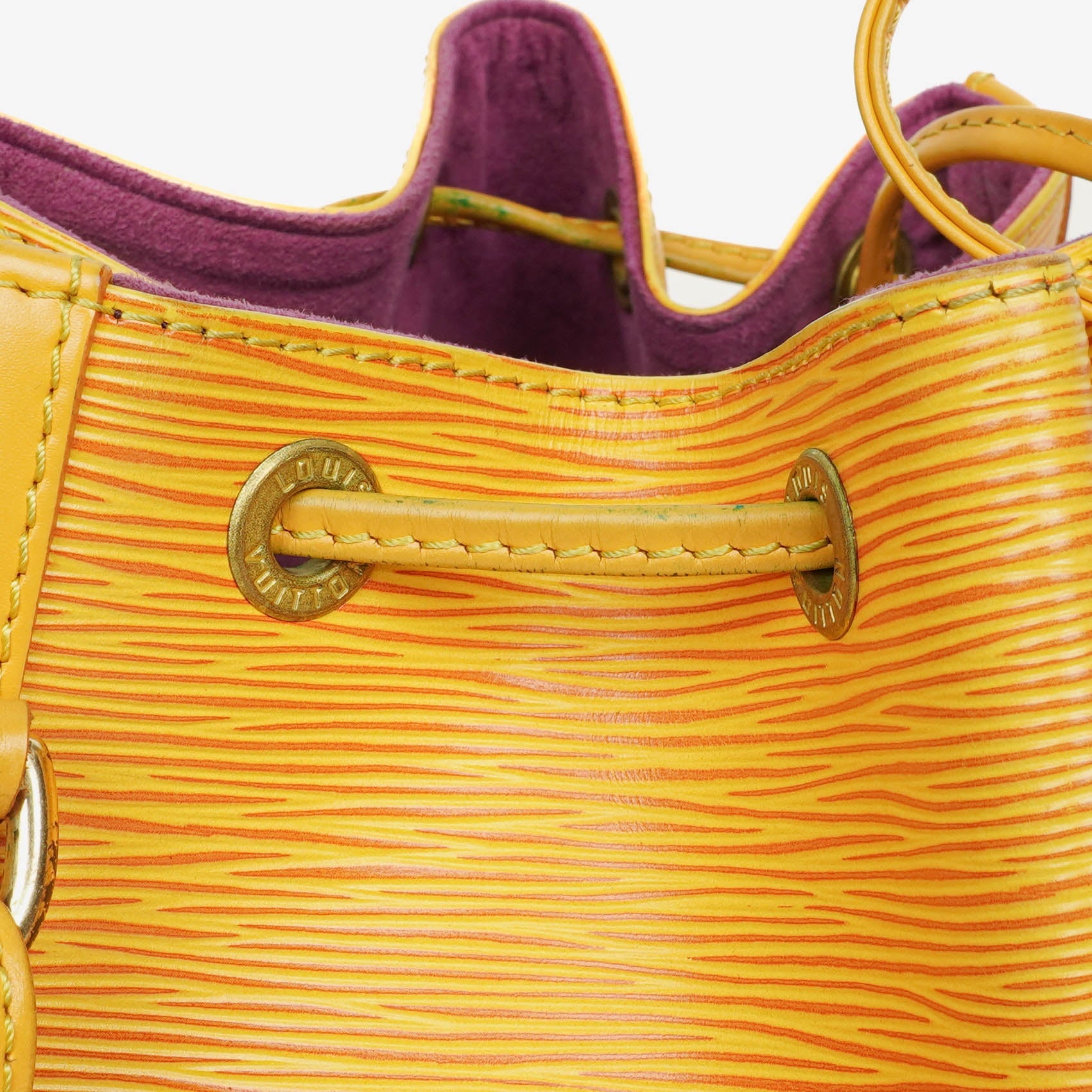 Louis Vuitton Petit Noe Schultertasche aus gelbem Epi Leder
