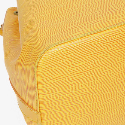 Louis Vuitton Petit Noe Schultertasche aus gelbem Epi Leder