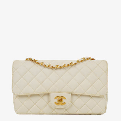 Chanel Medium Classic Single Flap Tasche aus weißem Stoff mit 24K vergoldeter Hardware