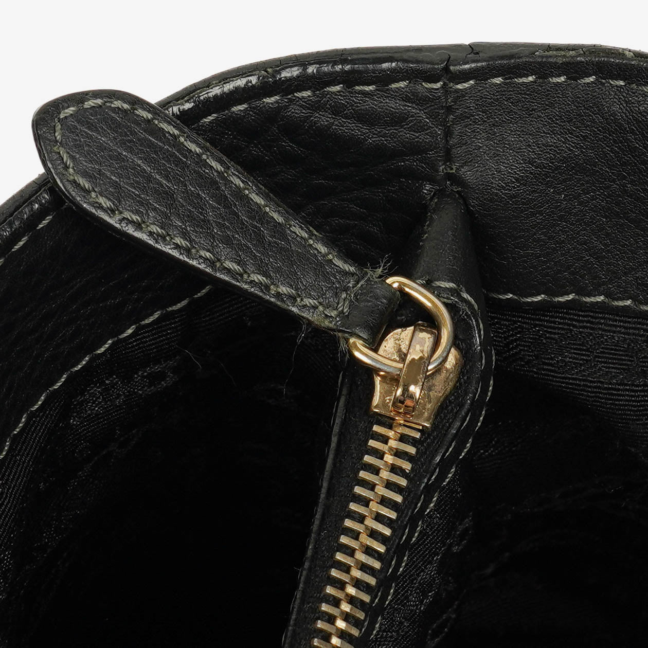 CELINE Boogie Bag aus genarbtem Leder