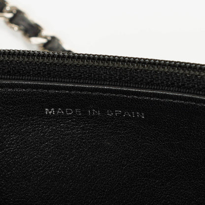 Chanel Wallet on Chain aus schwarzem gestepptem Lackleder