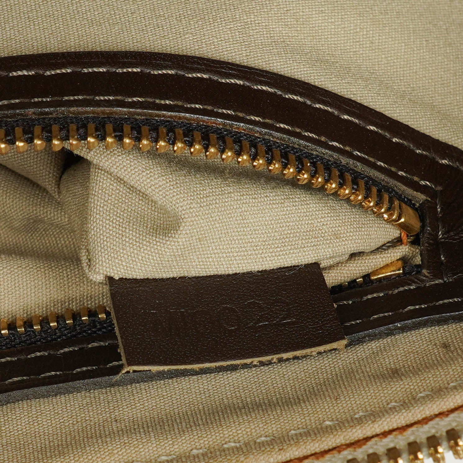 Louis Vuitton Alma Long Handtasche aus Monogram Mini Lin