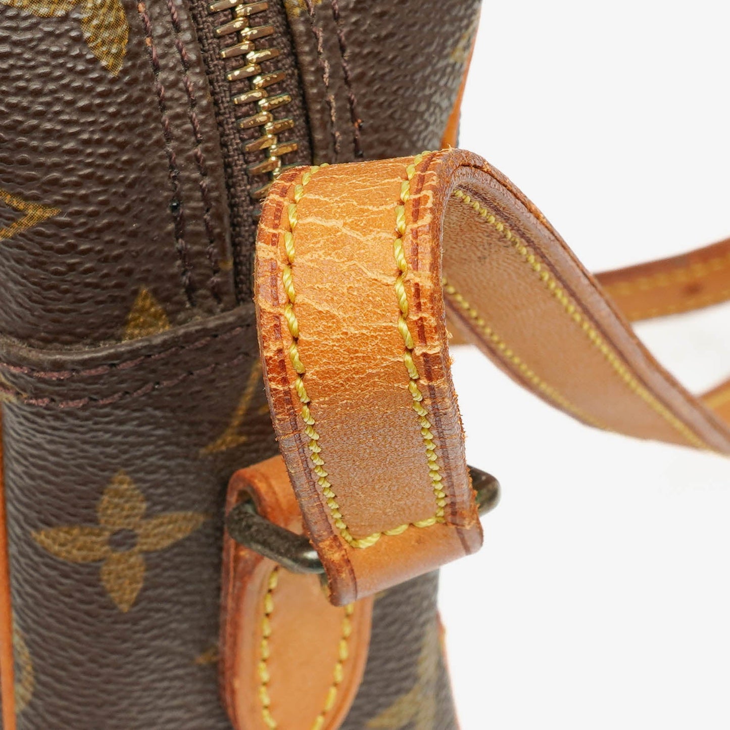 Louis Vuitton Trocadero 27 aus Monogram Canvas
