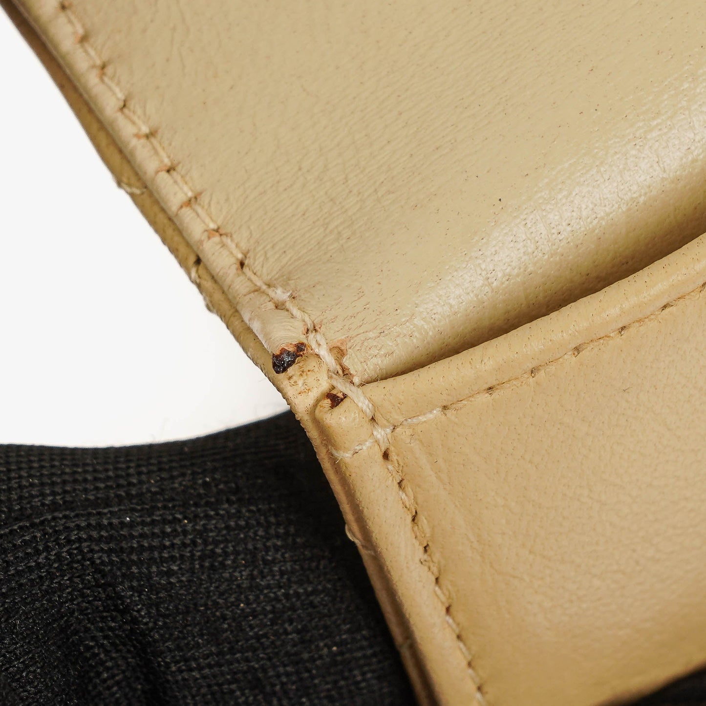 Chanel Classic Single Flap Tasche aus gestepptem Lammleder in Neutral Beige mit 24K vergoldeter Hardware