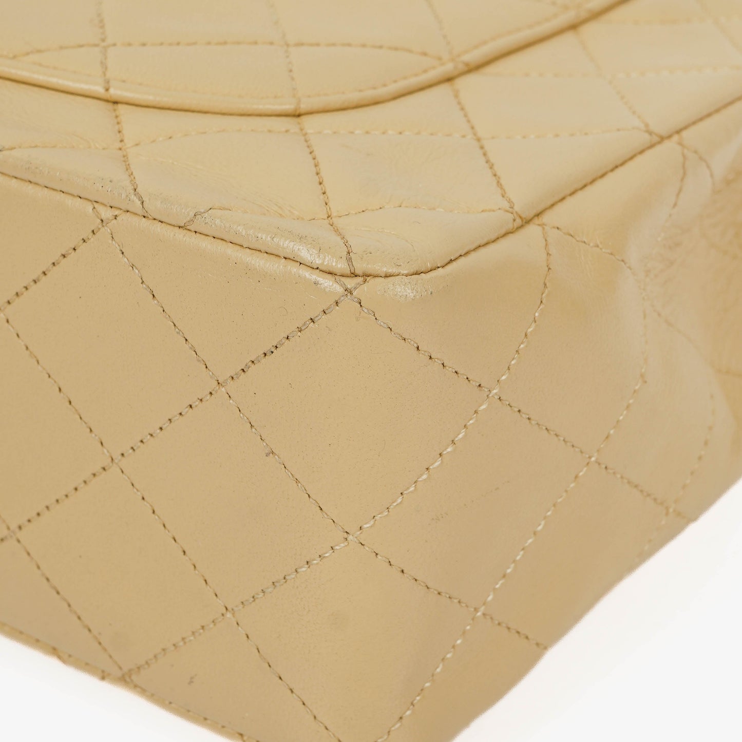 Chanel Classic Single Flap Tasche aus gestepptem Lammleder in Neutral Beige mit 24K vergoldeter Hardware