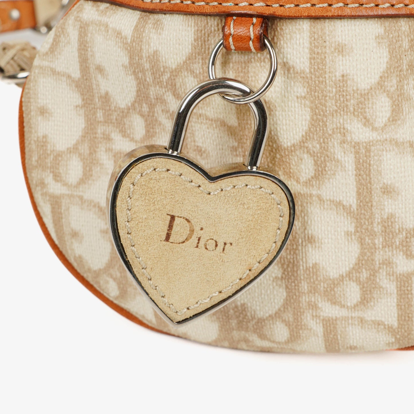 Christian Dior Romantique Trotter Monogramm Tasche aus beschichtetem Canvas in Tan