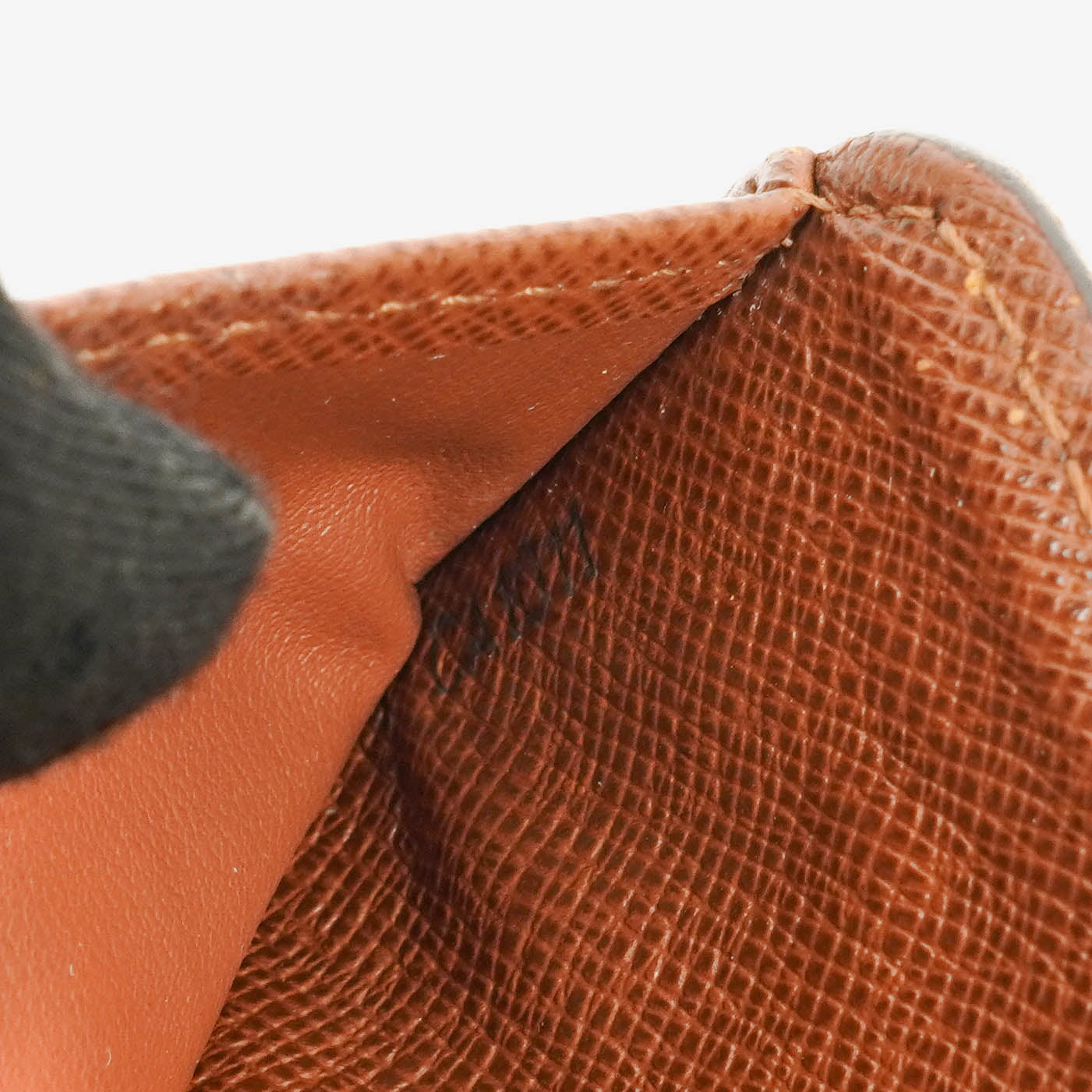 Louis Vuitton Compact Zip Geldbörse aus Monogram Canvas