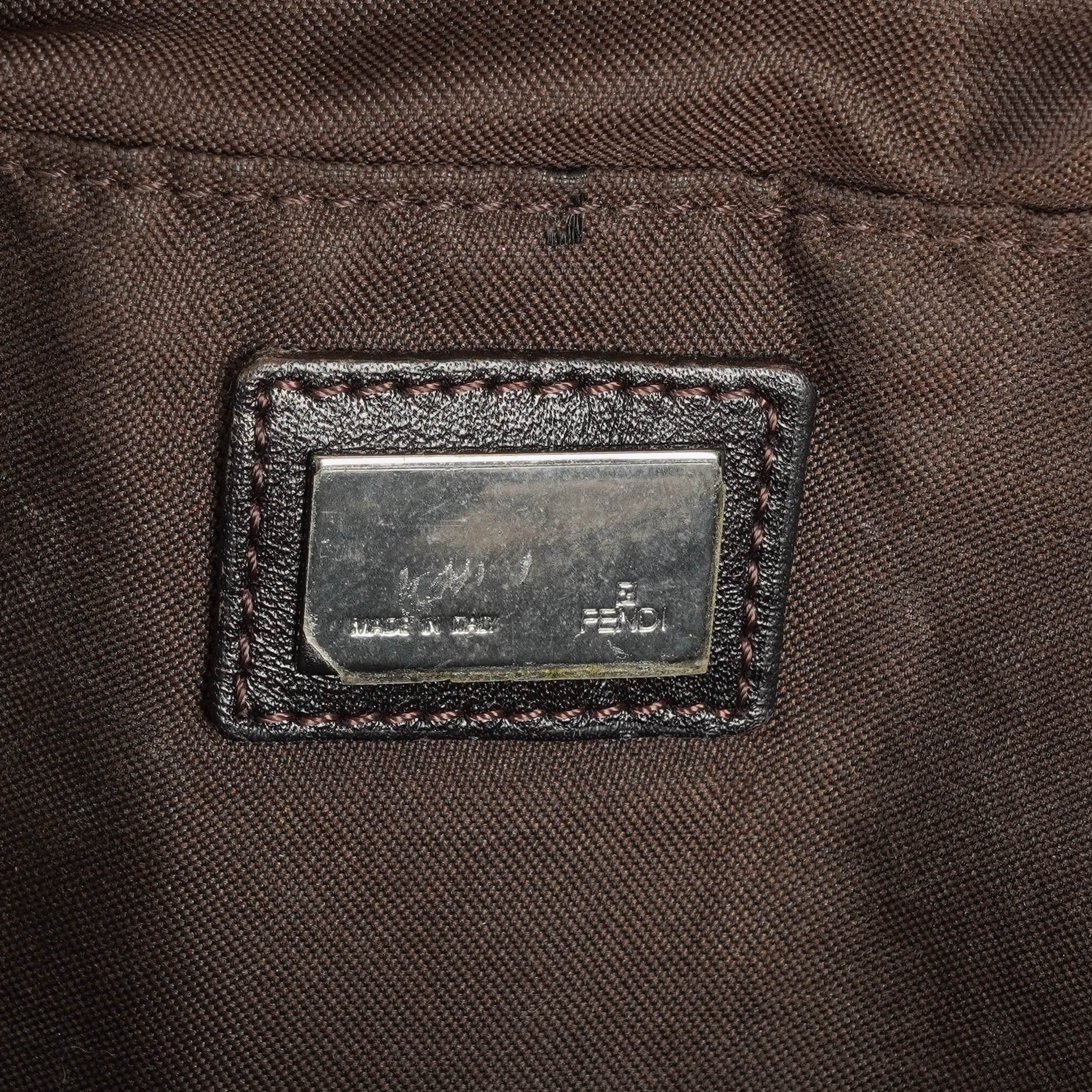 Fendi Zucchino Oyster Tasche