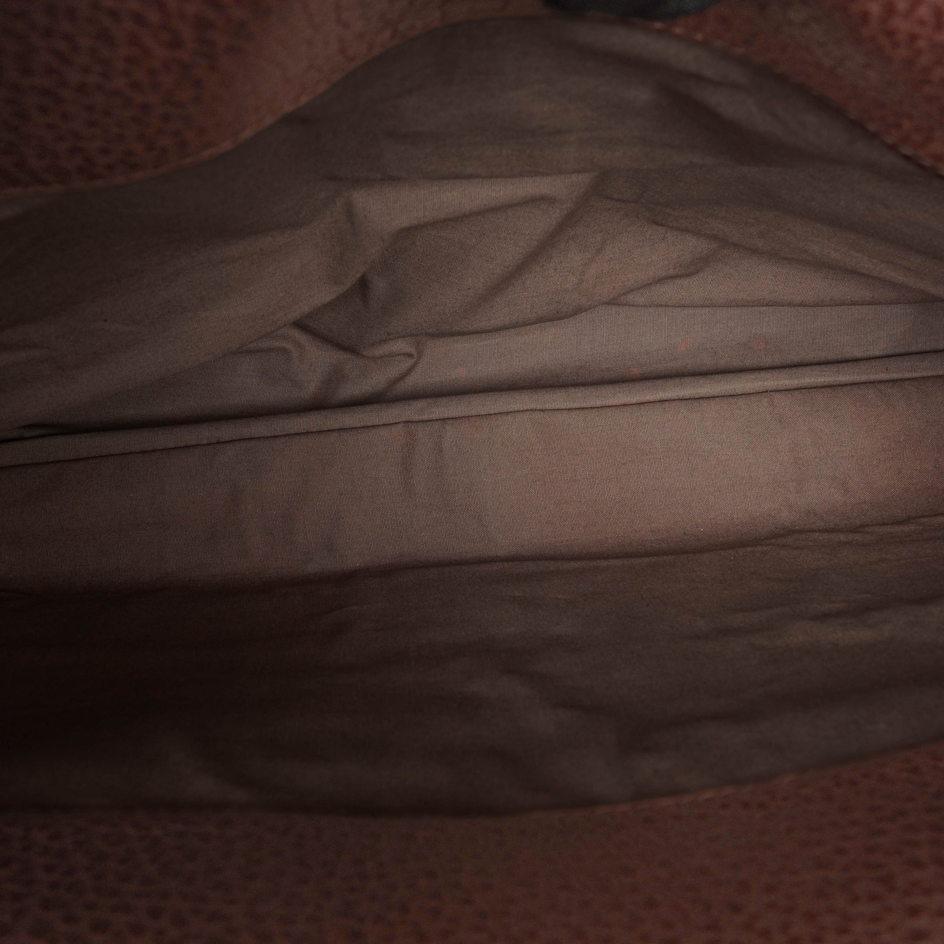 Bottega Veneta Aktentasche aus genarbtem Leder
