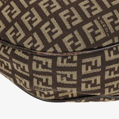 Fendi Zucchino Oyster Tasche