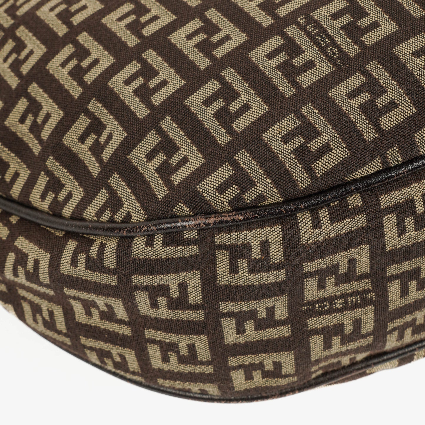 Fendi Zucchino Oyster Tasche