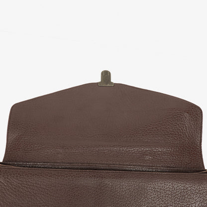 Bottega Veneta Aktentasche aus genarbtem Leder