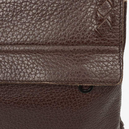 Bottega Veneta Aktentasche aus genarbtem Leder