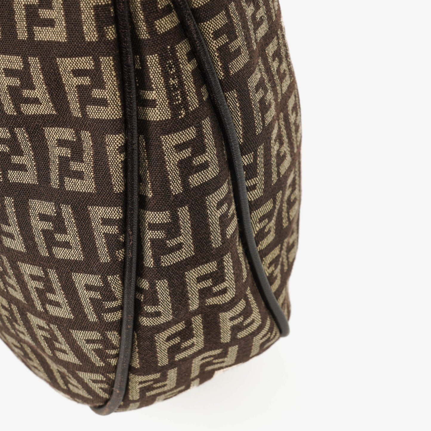 Fendi Zucchino Oyster Tasche