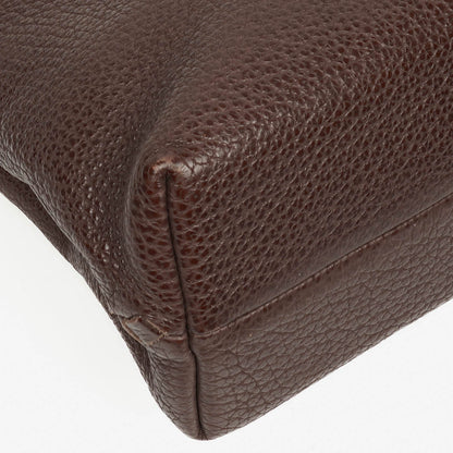 Bottega Veneta Aktentasche aus genarbtem Leder