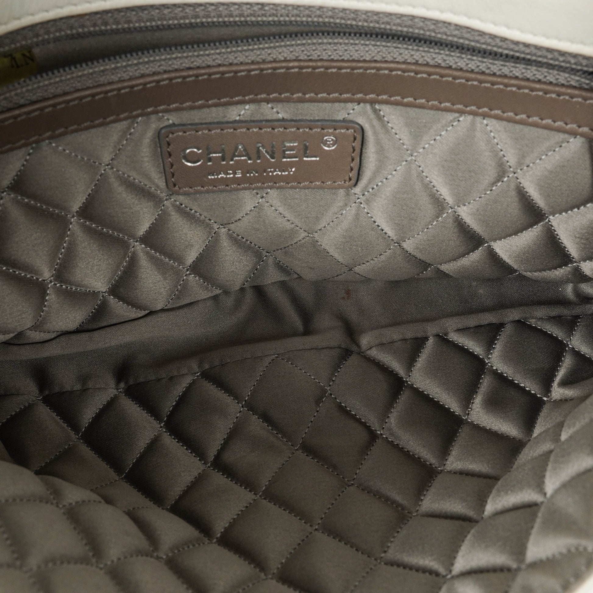 Chanel Madison Flap Tasche aus Lammleder