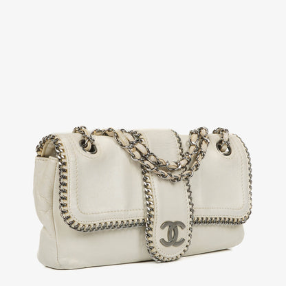 Chanel Madison Flap Tasche aus Lammleder