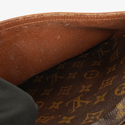 Louis Vuitton Jeune Fille MM Crossbody Bag aus Monogram Canvas